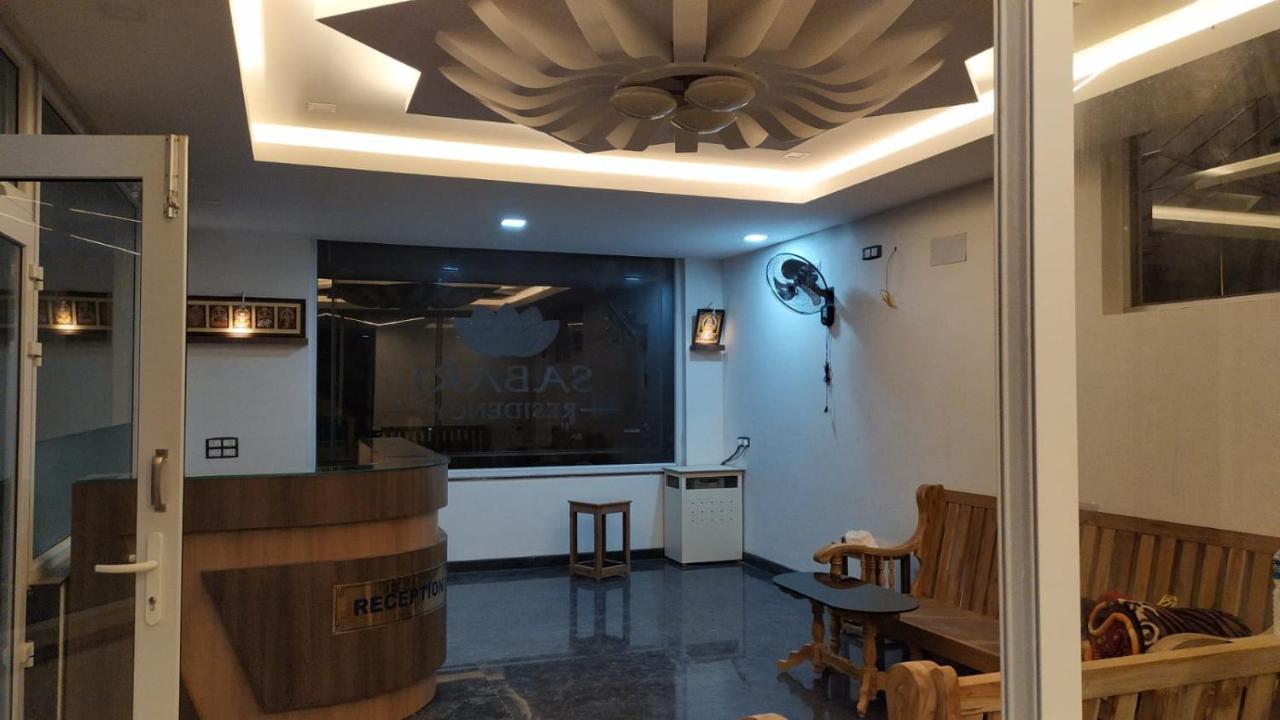 Sabari Residency Hotel Vālpārai Eksteriør billede